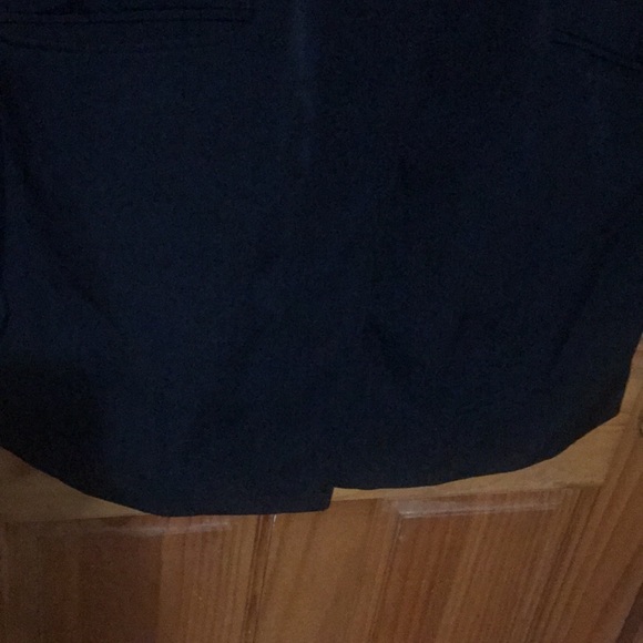 Sleek & Simple Coat - Picture 4 of 10